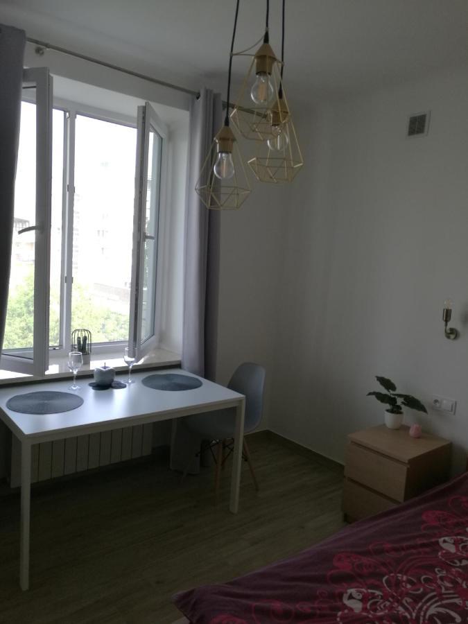 Apartment Flat Femina Street